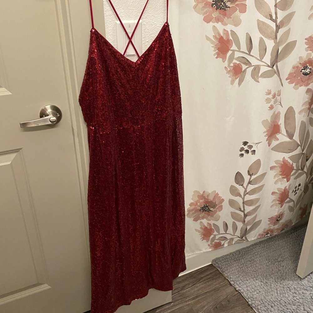 Red sequin dress with slit! Size XL